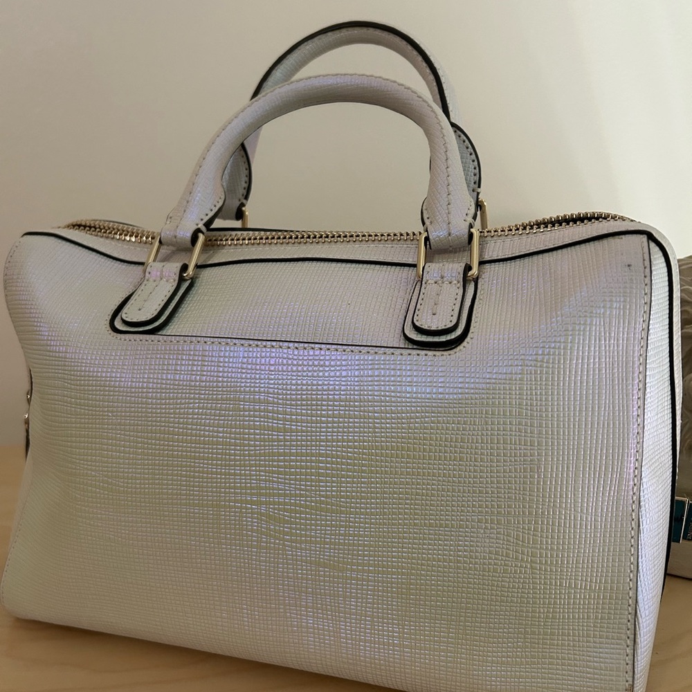 Henri Bendel Barel Iridescent Satchel - Picture 3 of 13